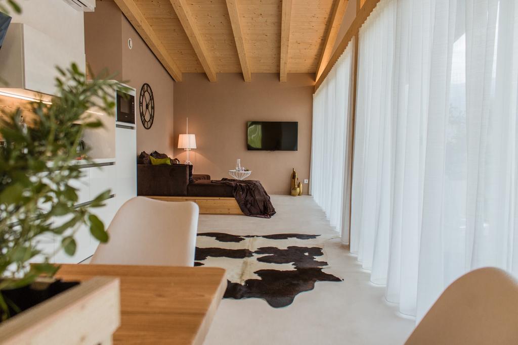 Moar Lodge 波斯特尔 外观 照片